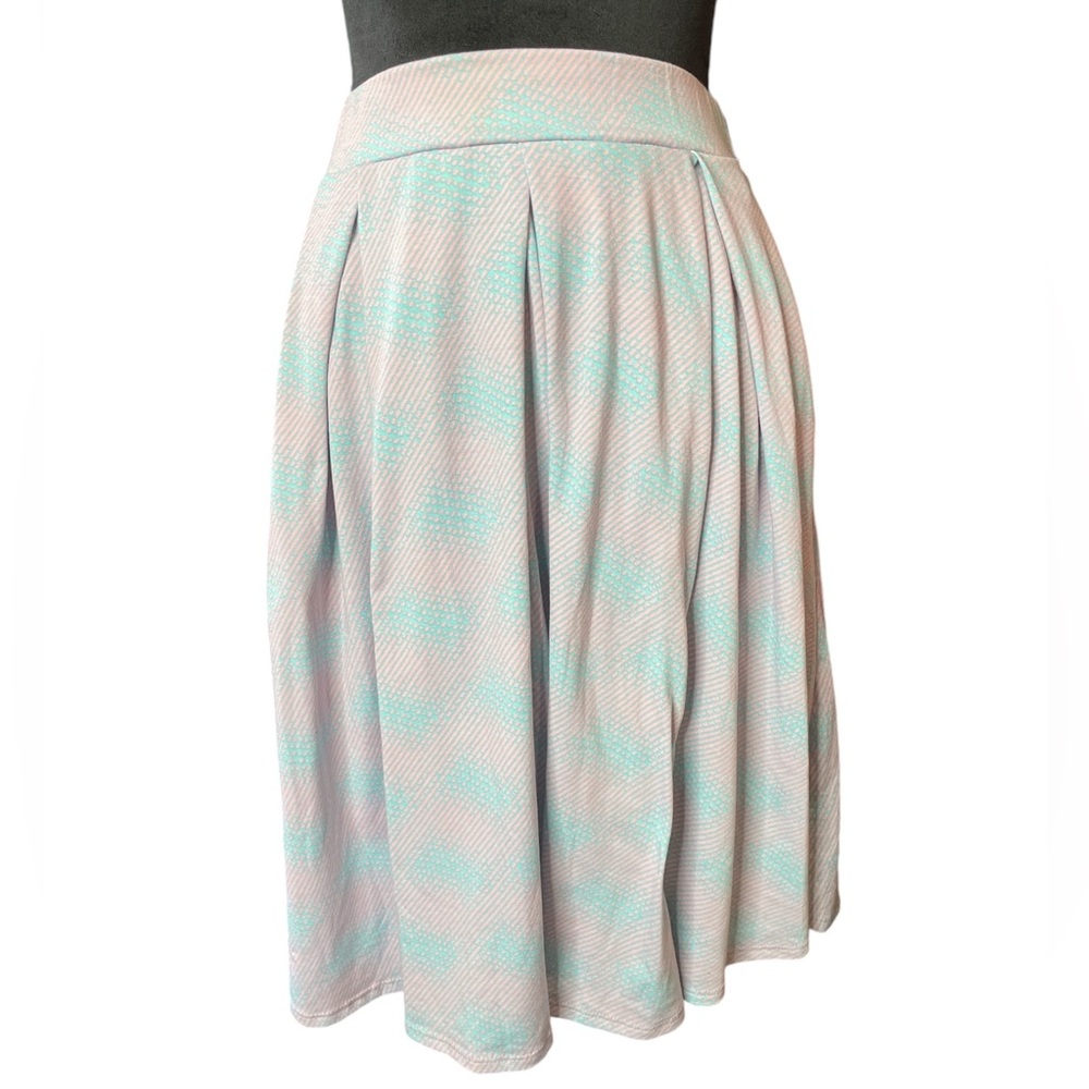 LulaRoe Pink, Blue, Gray, Flowy Pleated Mini Skirt
